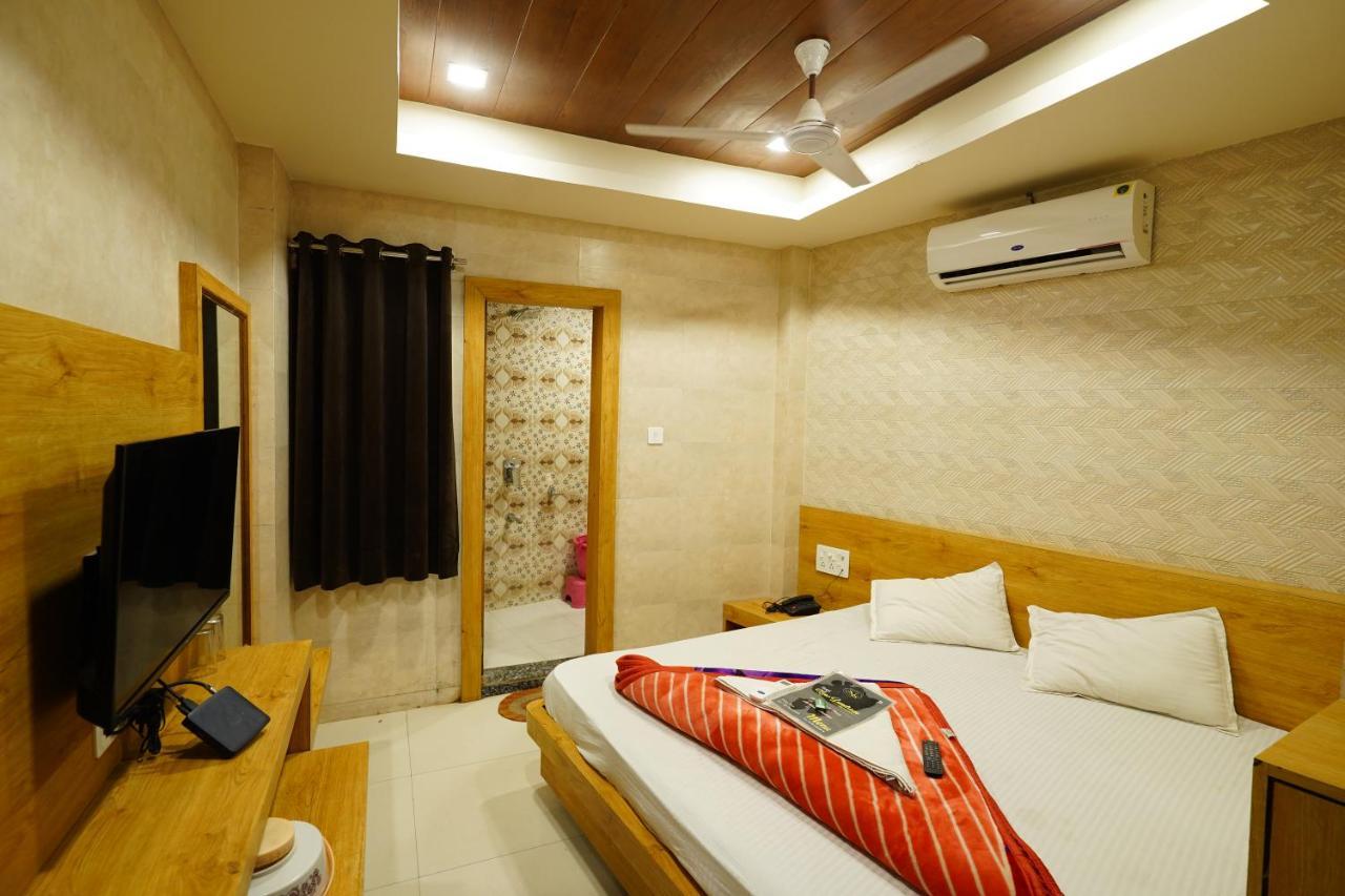 Hotel New Sundaram 150 Mtrs From Dargah Ajmer Luaran gambar