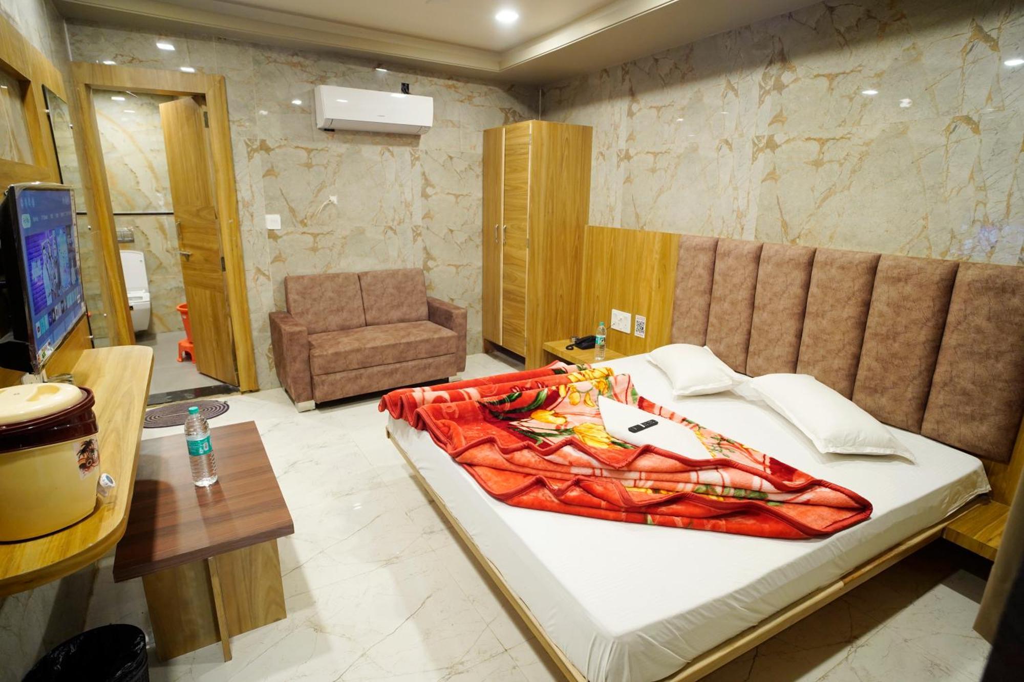 Hotel New Sundaram 150 Mtrs From Dargah Ajmer Luaran gambar