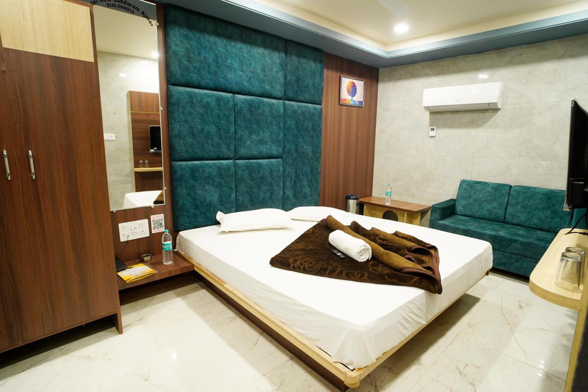 Hotel New Sundaram 150 Mtrs From Dargah Ajmer Luaran gambar
